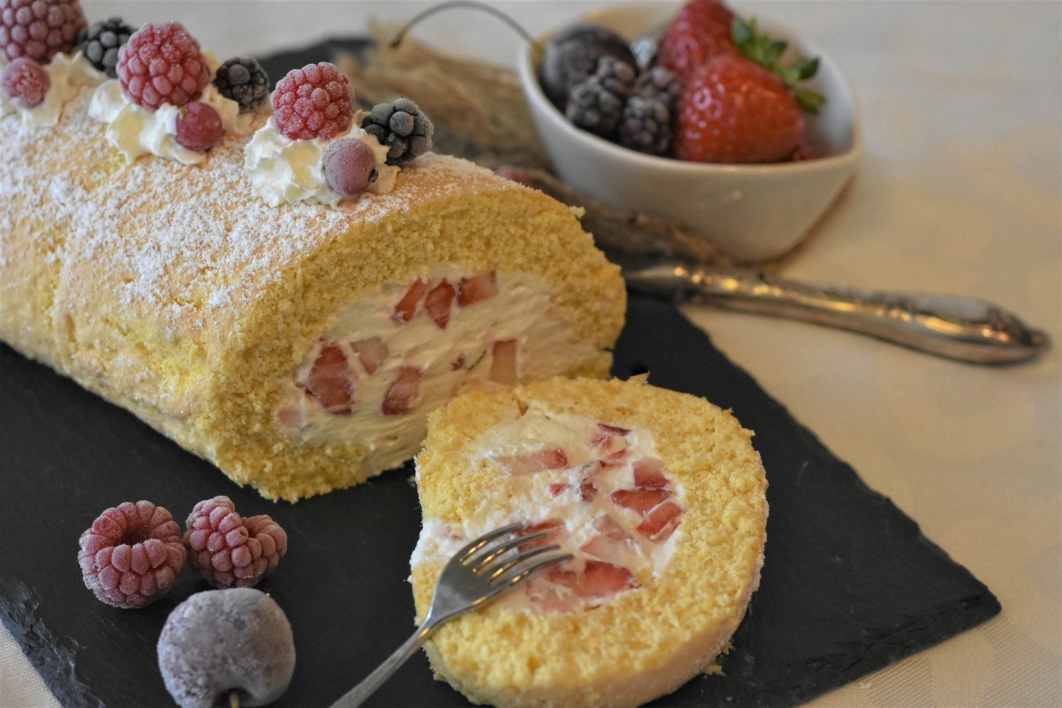 Biskuitroulade Rezept Biskuitroulade Rezept