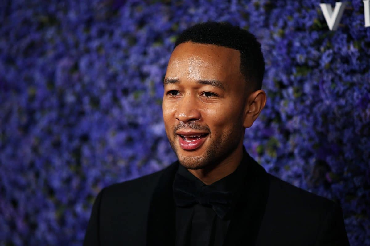 John Legend: Emotionaler Auftritt nach Fehlgeburt von Chrissy Teigen