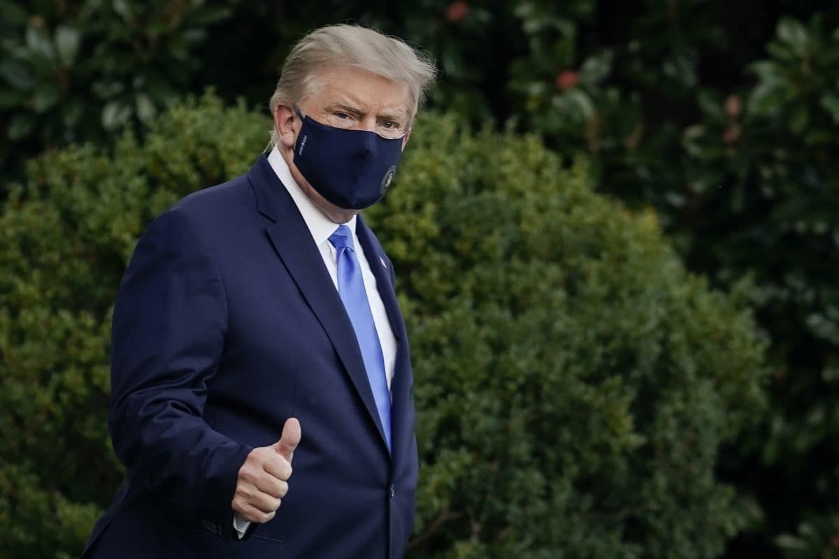 Trump geht es laut Ärzten besser: Rückkehr ins Weiße Haus schon am Montag?