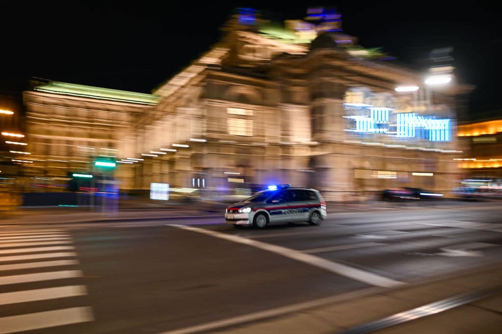 Terroranschlag in Wien: Ermittlungen nach weiteren Tätern