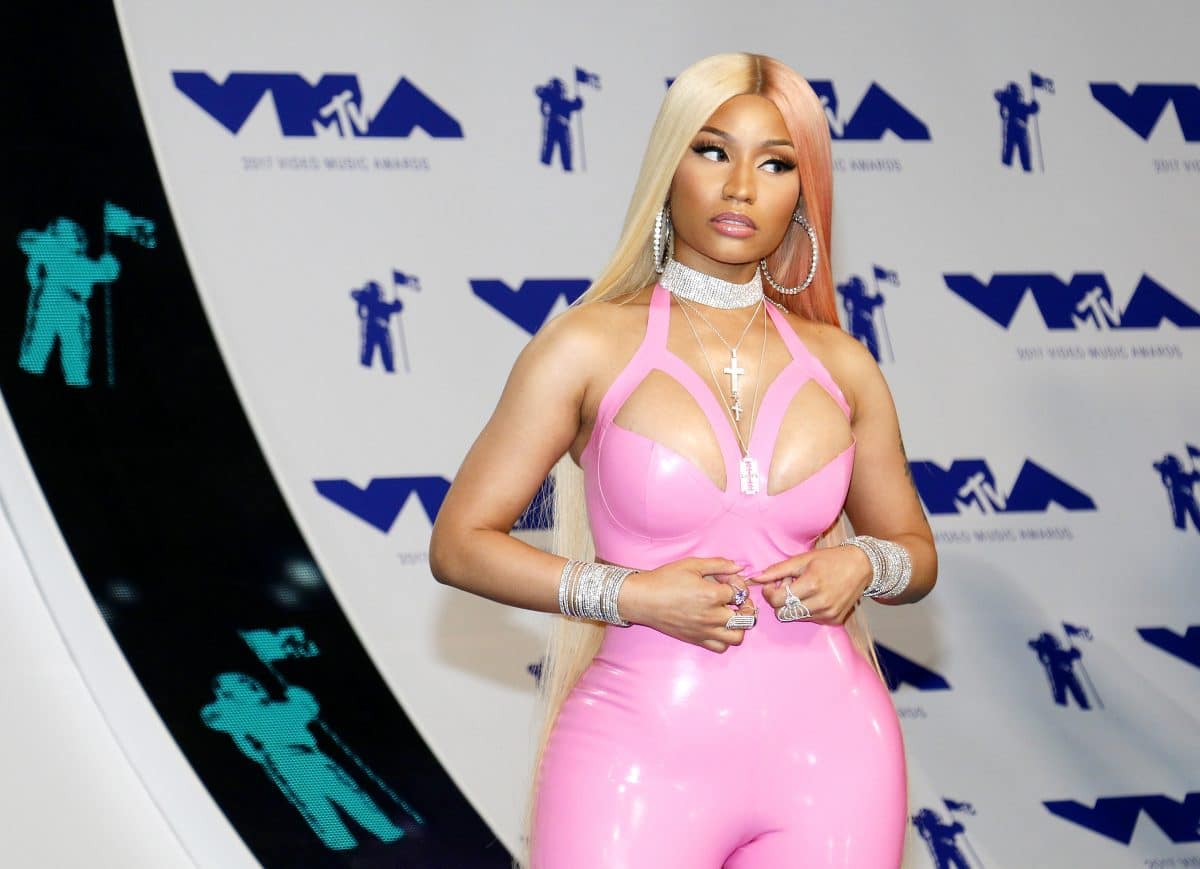 Nicki Minaj zeigt zum ersten Mal ihren Sohn