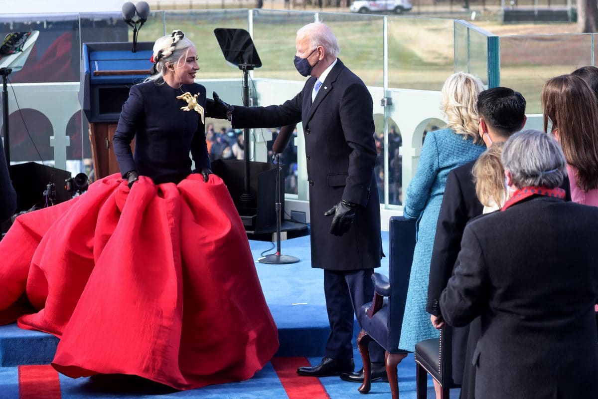 Dieses Foto von Lady Gaga und Joe Biden geht viral