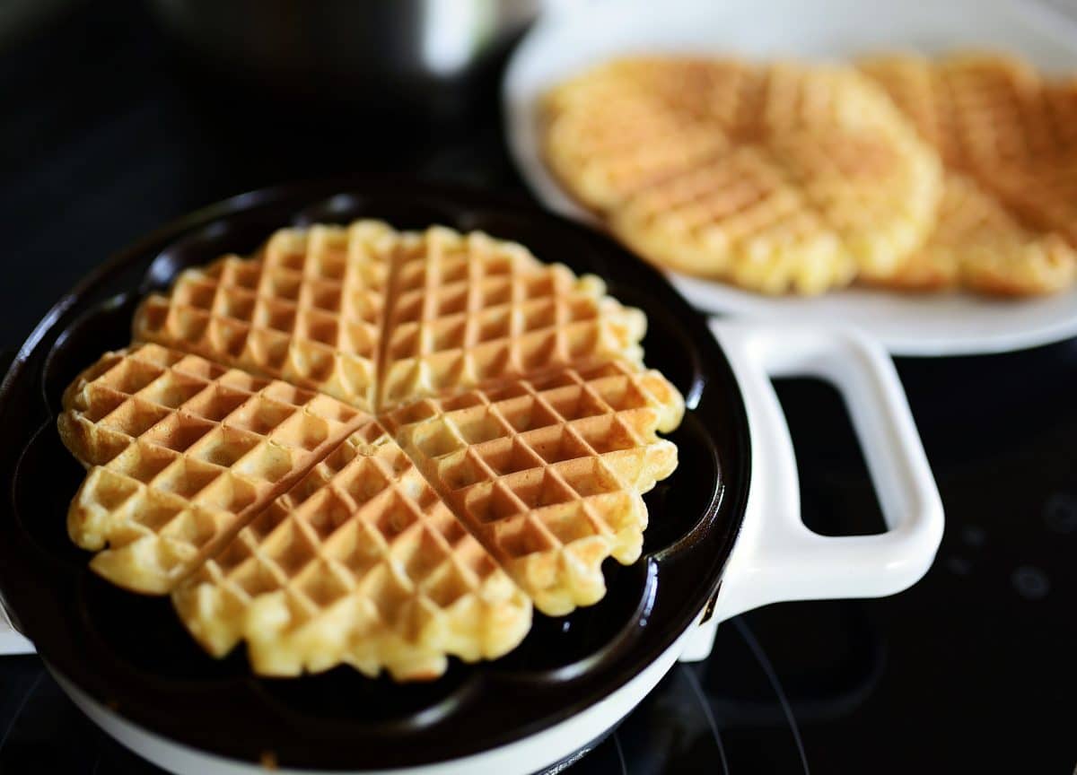 Zimtwaffeln mit Glühweincreme Rezept