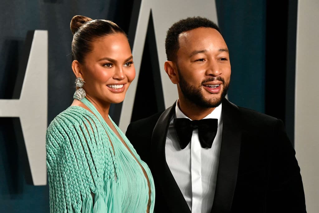 Chrissy Teigen spricht über Fehlgeburt: „Auf eine Art und Weise, hat es mich wirklich gerettet“