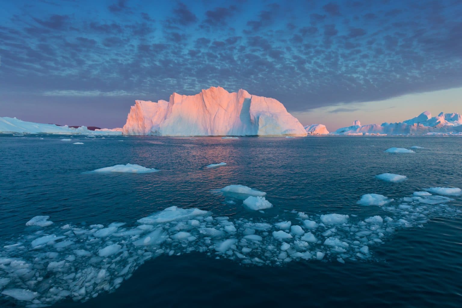 Gigantisch großer Eisberg in der Antarktis abgebrochen