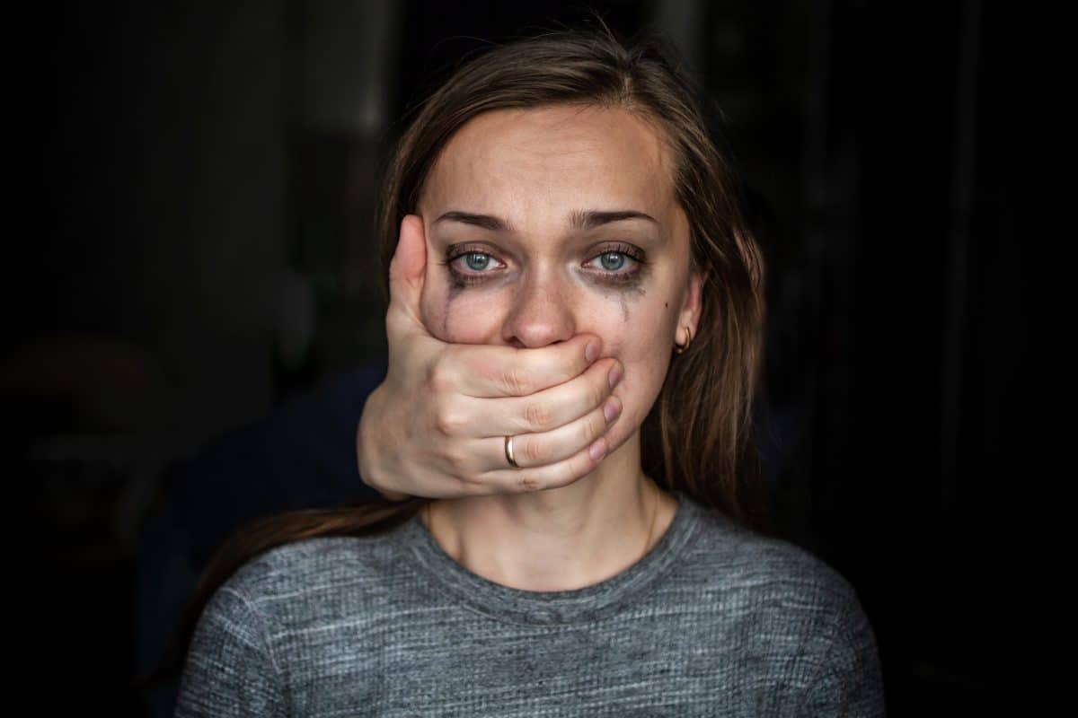 „Gewalt an Frauen ist ein Männerproblem“: Neue Video-Kampagne des AÖF mit wichtiger Botschaft