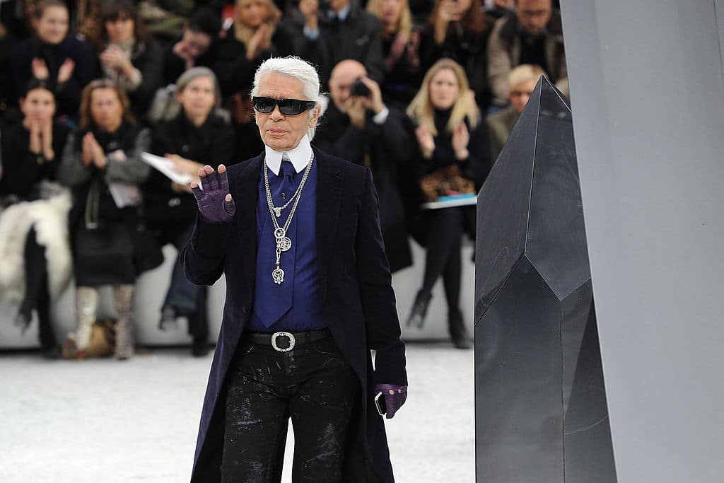 Karl Lagerfeld: Mini-Serie und Roman sollen neue Details über sein Leben verraten