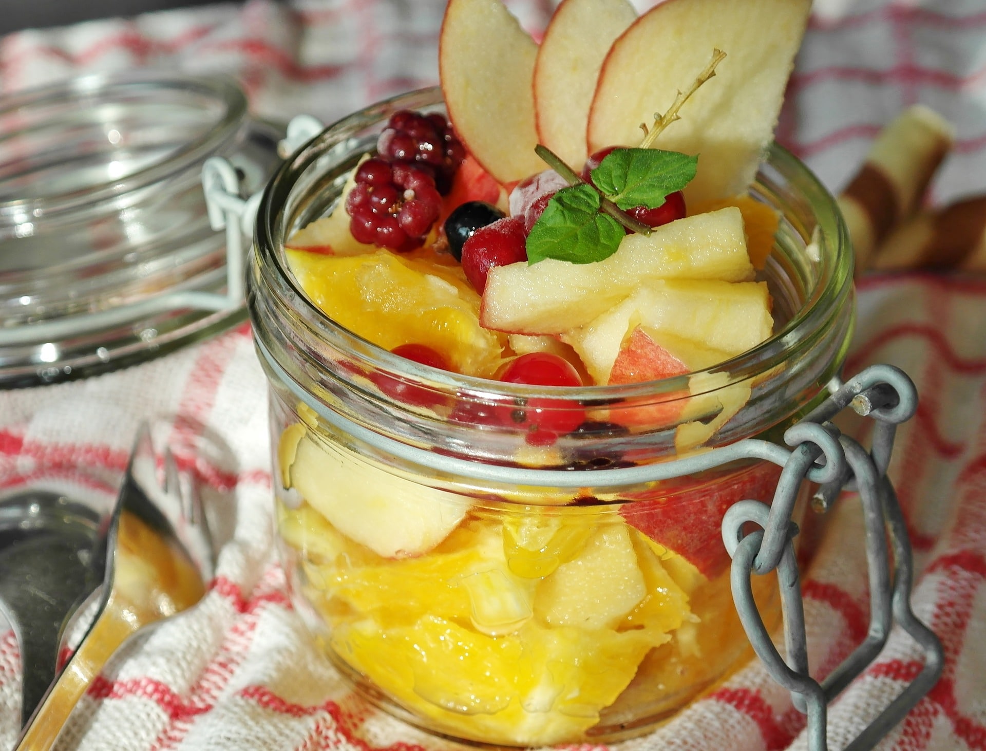 Obstsalat mit Joghurt