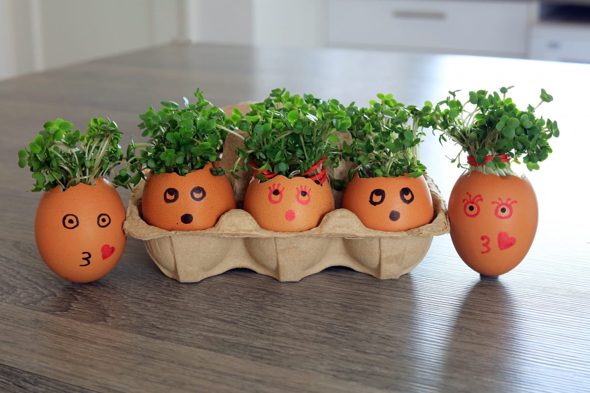  5 Ideen fürs Osterbasteln mit den Kindern Illustration 