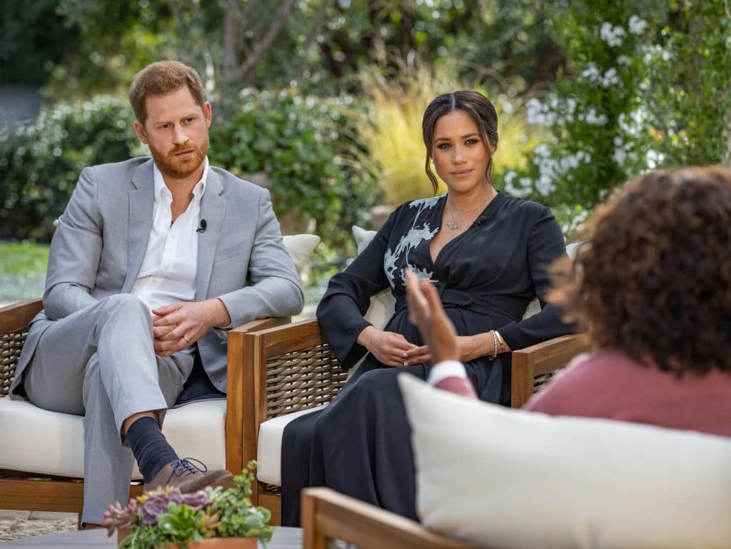 Meghan Markle und Prinz Harry werfen royalen Familienmitgliedern Rassismus vor