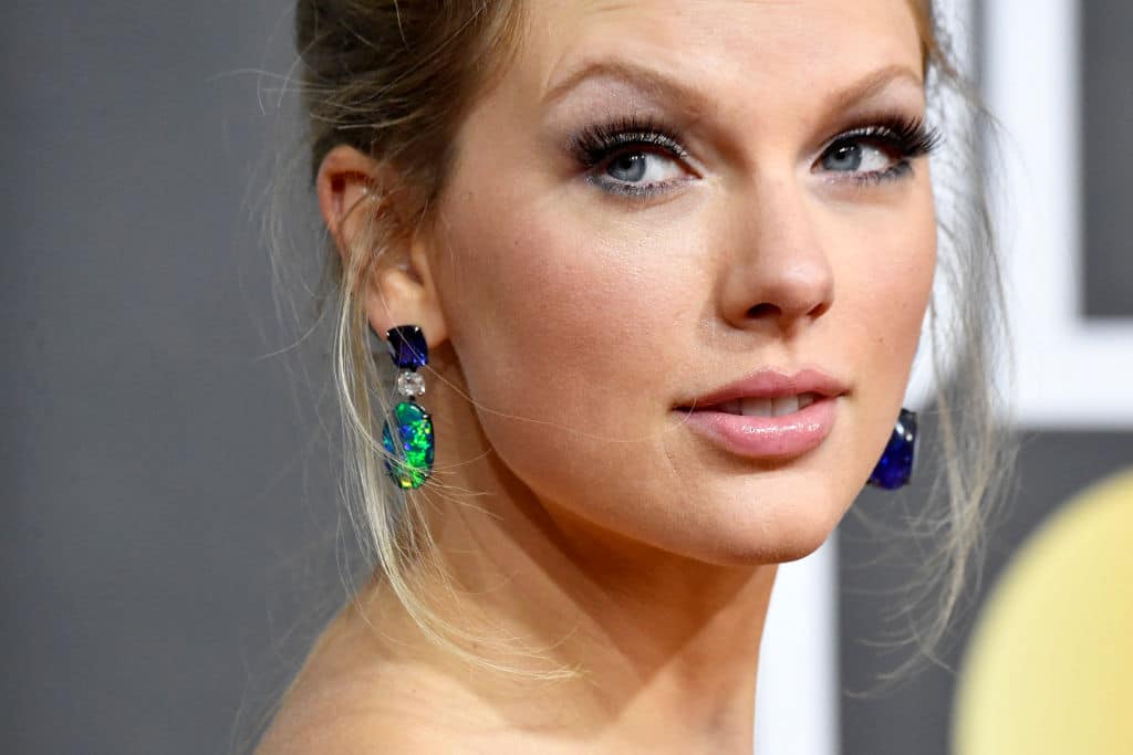 Taylor Swift kritisiert Netflix-Serie „Ginny & Georgia“ wegen sexistischem Witz