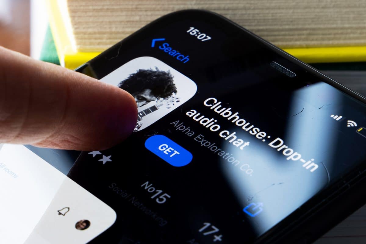 Facebook will Clubhouse mit „Live-Audio-Räumen“ Konkurrenz machen