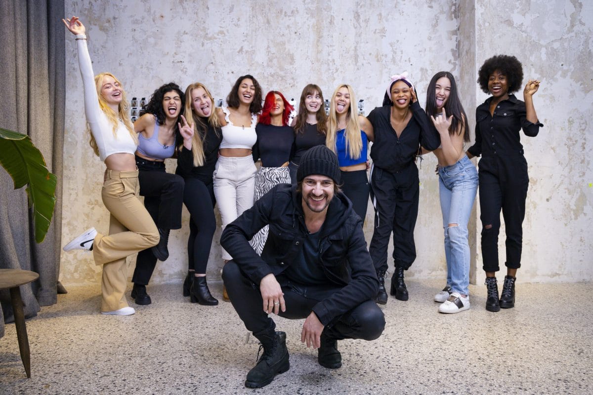 GNTM: Thomas Hayo unterstützt die Models beim Casting-Marathon