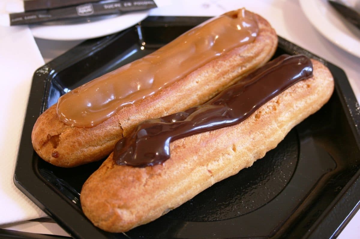 Éclairs mit leichter Fruchtcreme