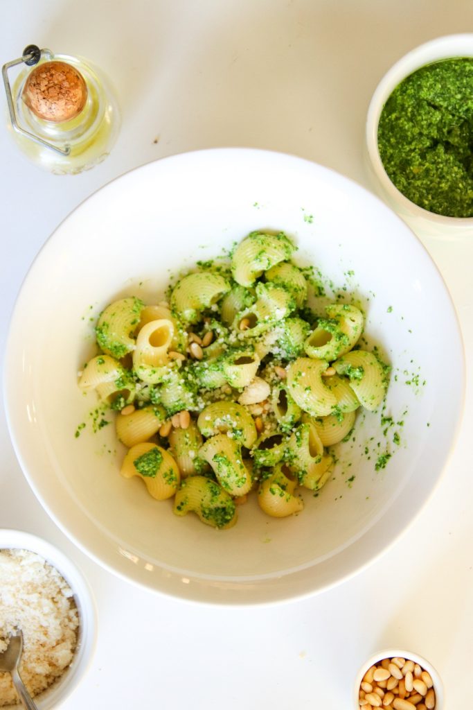 Apfel-Vogerlsalat-Pesto