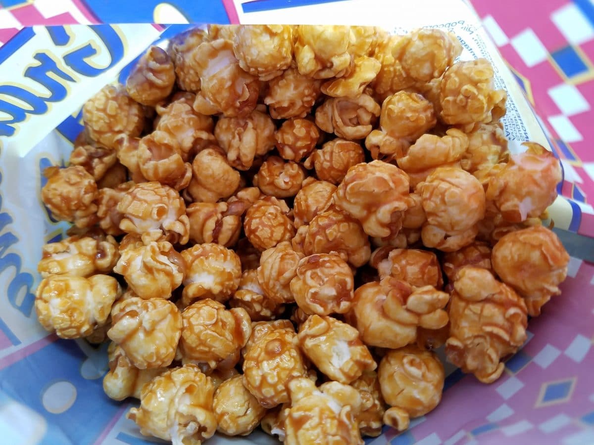 Selbstgemachtes Karamell-Popcorn aus der Mikrowelle