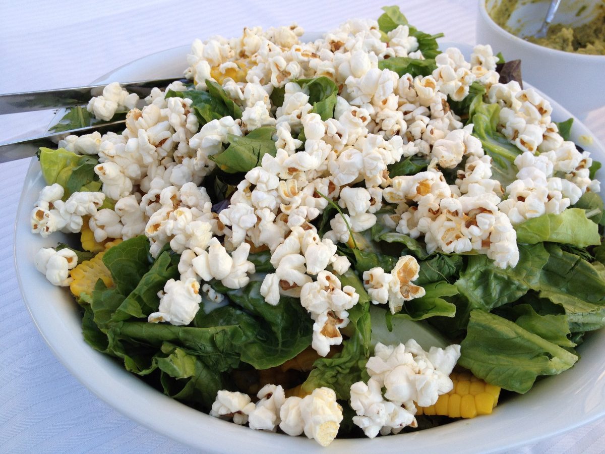 Popcorn-Couscous-Salat mit Mango