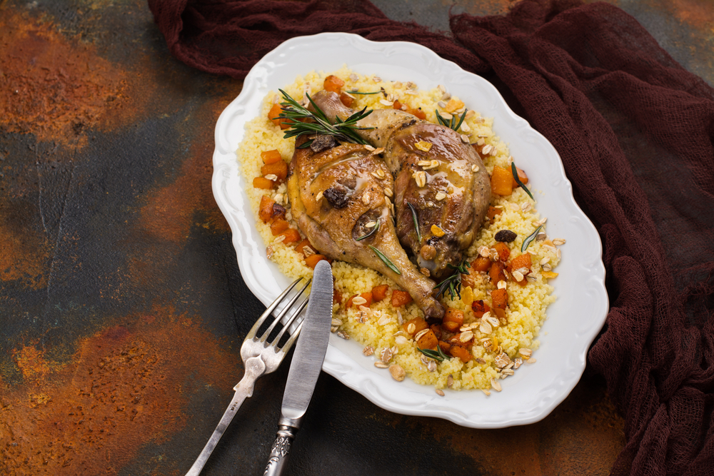 Orientalisch geschmorte Gänsekeulen mit Couscous