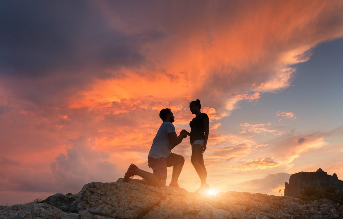 Diese Sternzeichen bekommen im Sommer 2021 einen Heiratsantrag