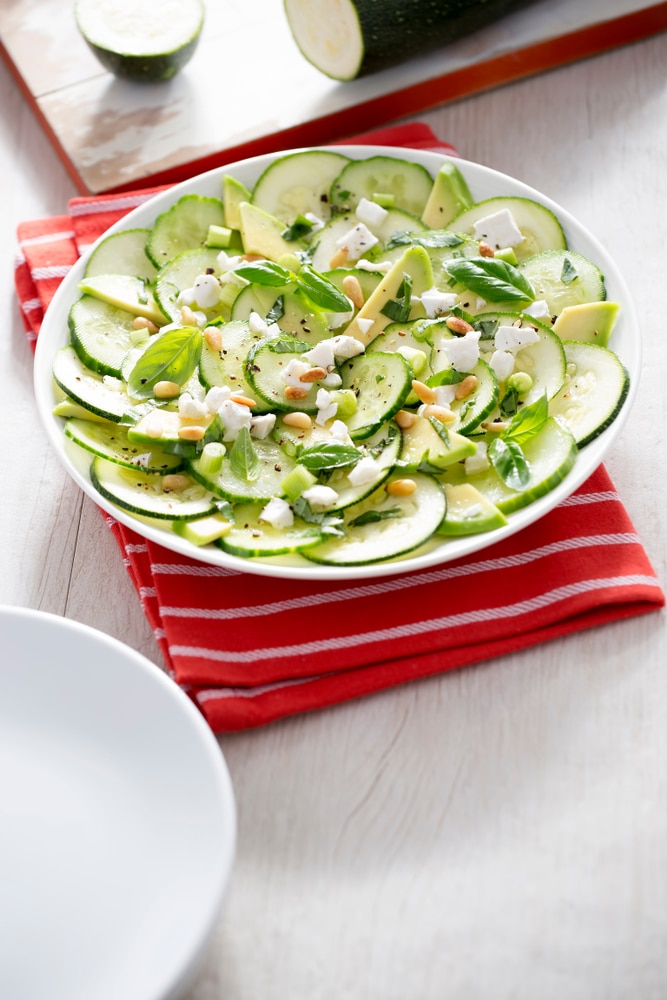 Gurken-Carpaccio mit Senf-Vinaigrette