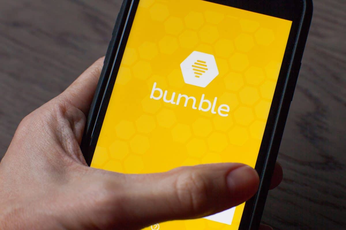 Die Dating-App Bumble eröffnet ein eigenes Single-Café