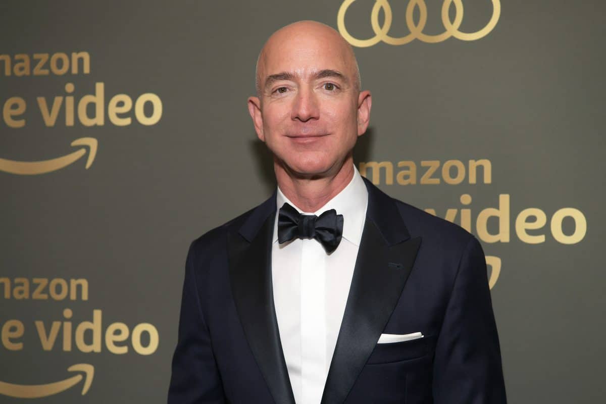 Jeff Bezos Fliegt Ins Weltall Der Countdown L uft