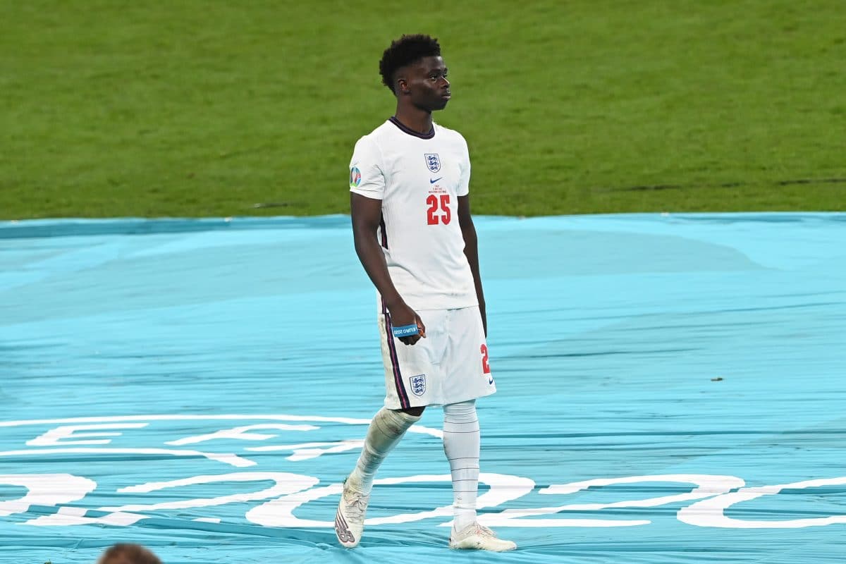 Nach Rassismus-Skandal bei EM-Finale: Nationalspieler Bukayo Saka äußert sich