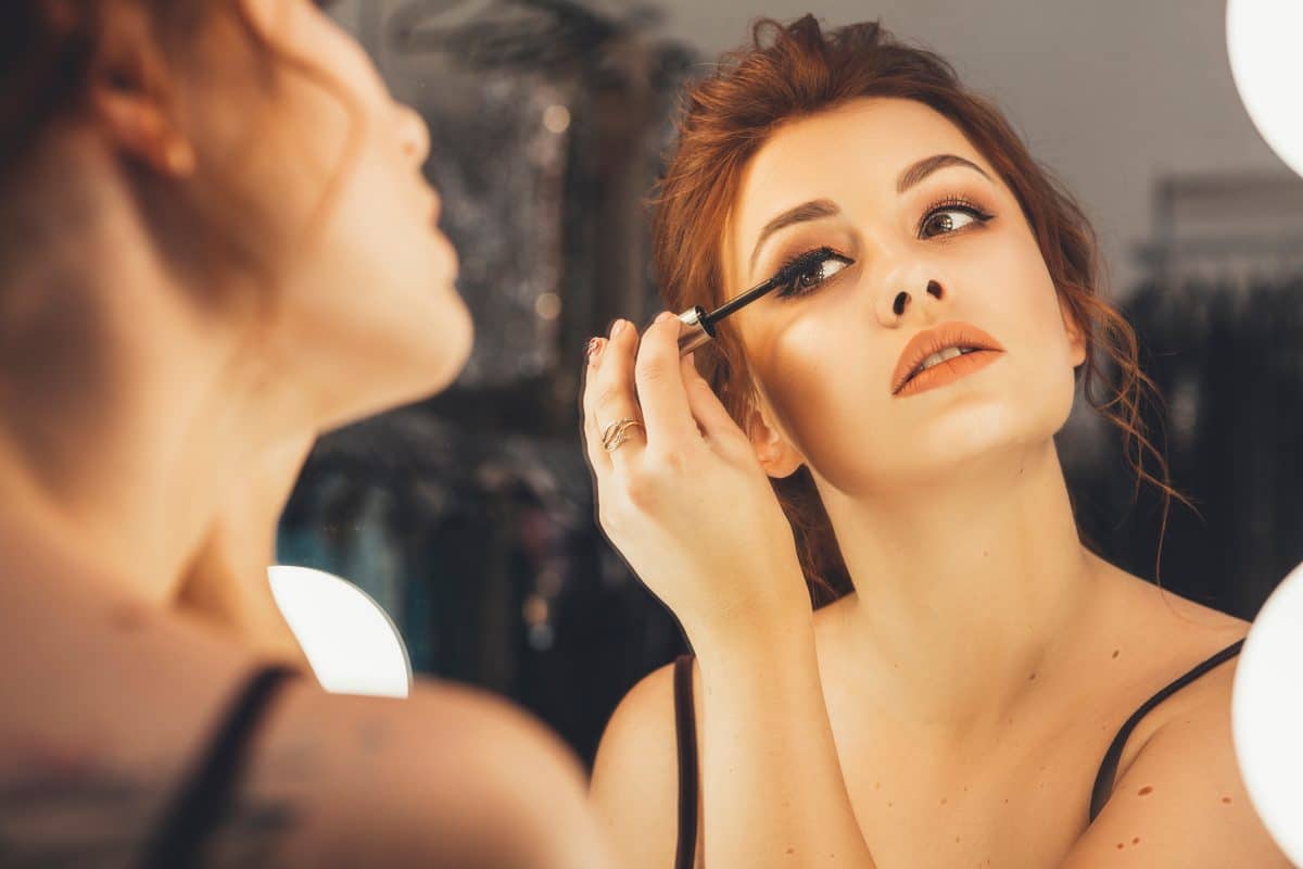 Make-up Tipp: Mit diesen 6 Tricks vermeidet ihr fleckige Foundation