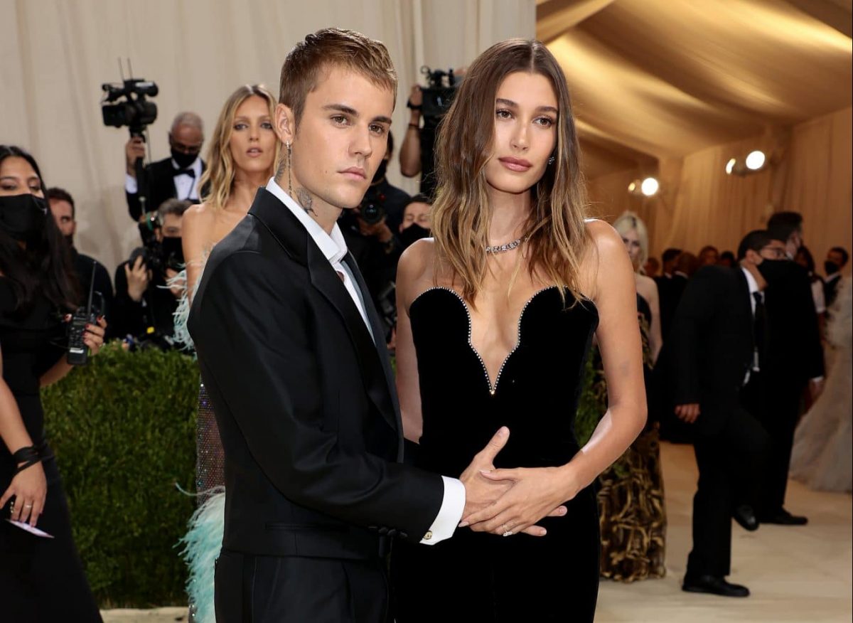 Hailey Bieber: Deshalb glauben Fans sie sei schwanger