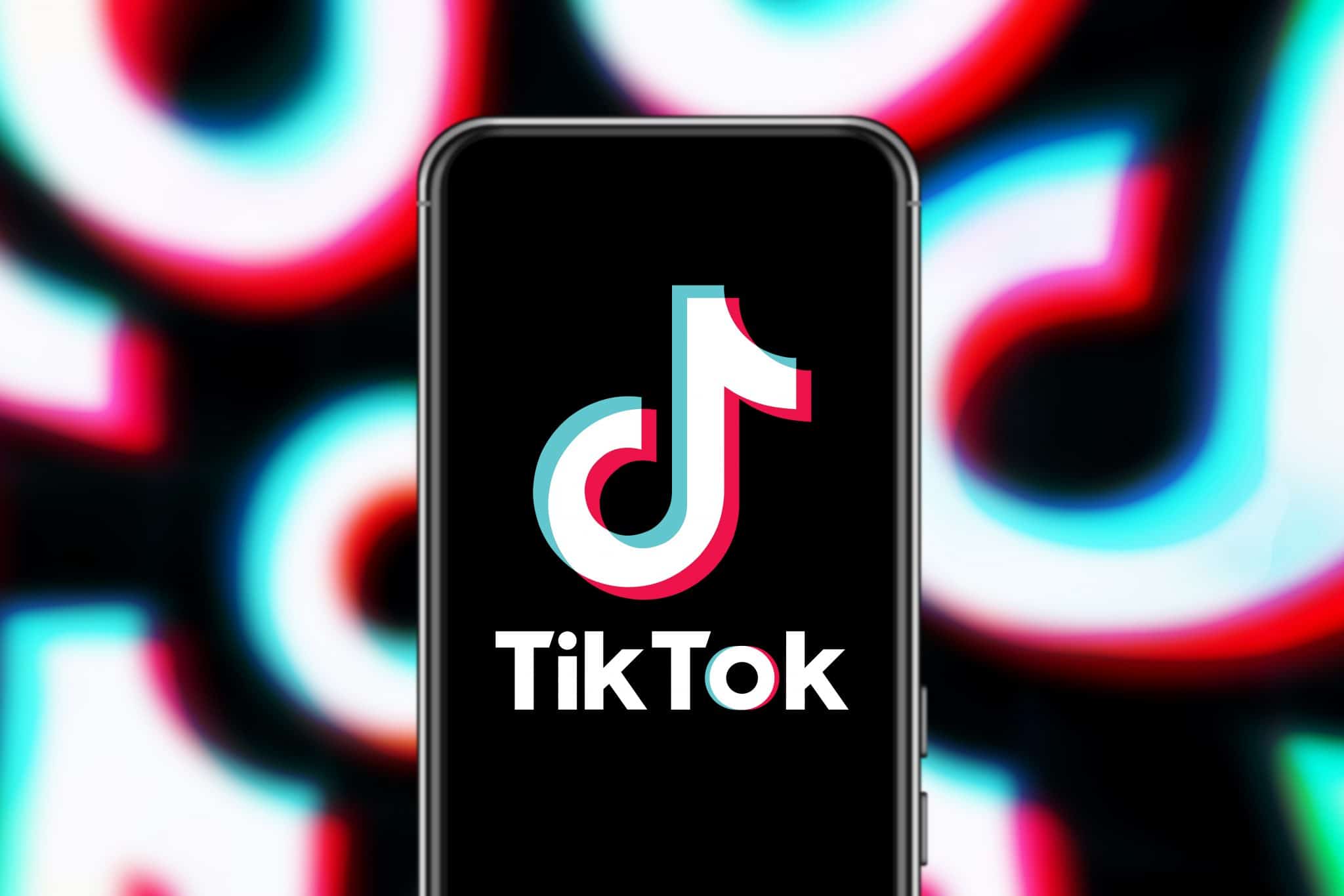 TikTok: Challenge, in der Jugendliche Schuleigentum stehlen, geht viral