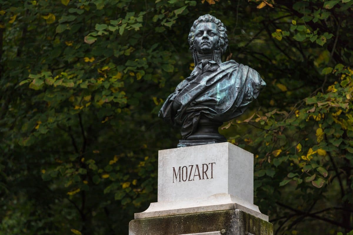 Laut neuer Studie wirkt sich Mozart positiv auf das Gehirn aus