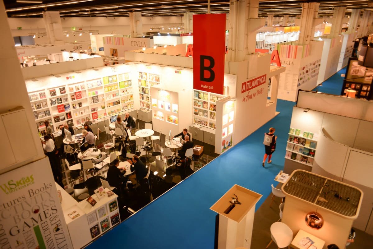 Heftige Kritik an Frankfurter Buchmesse wegen rechtsextremem Verlag