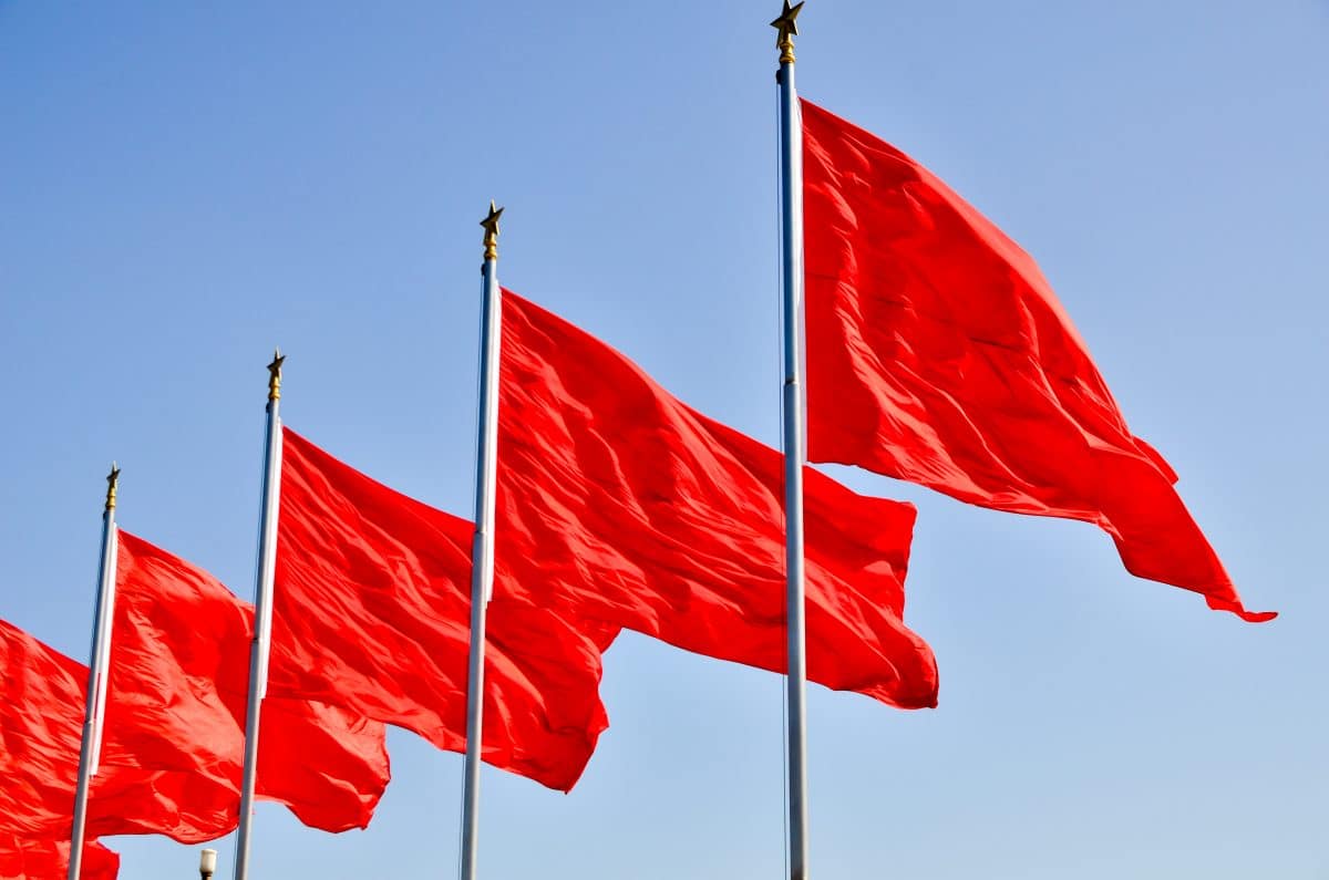 Das bedeuten die „Red Flags“ auf Twitter, Instagram & Co