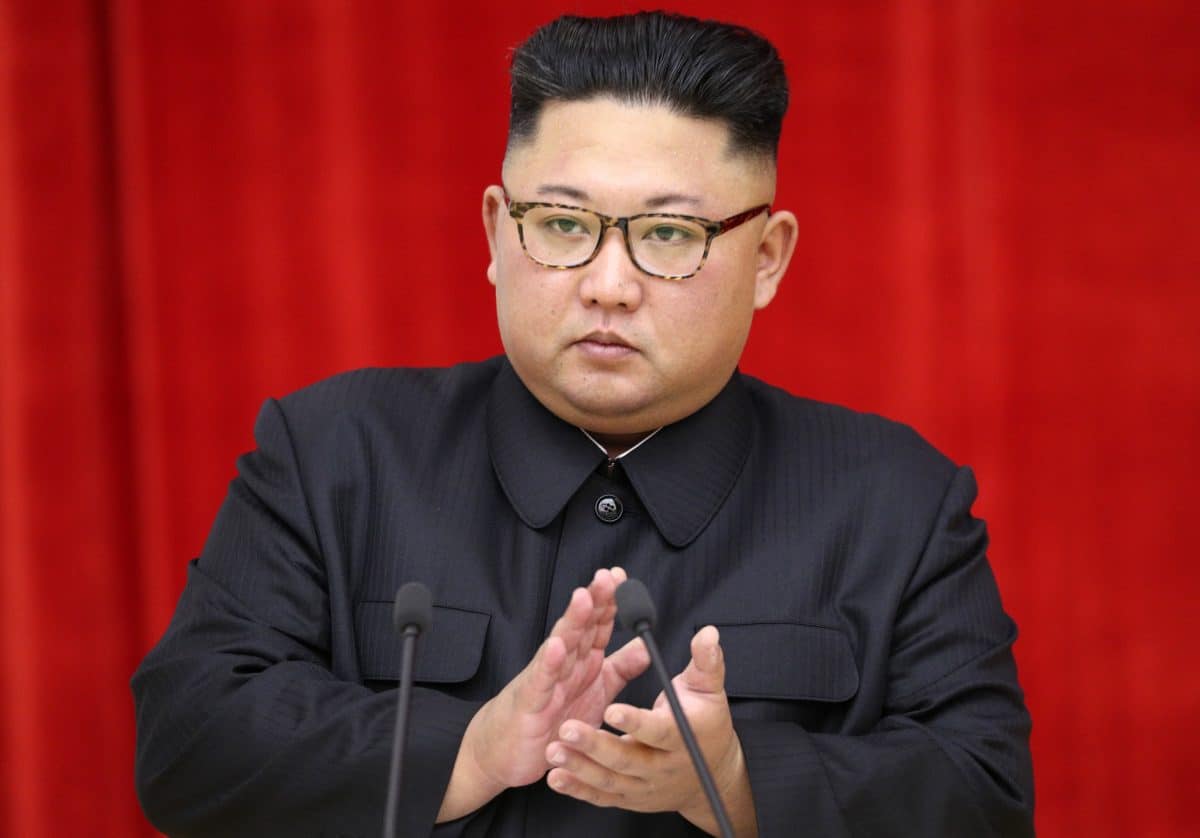 In Nordkorea darf niemand mehr Ledermäntel tragen – außer Kim Jong-un