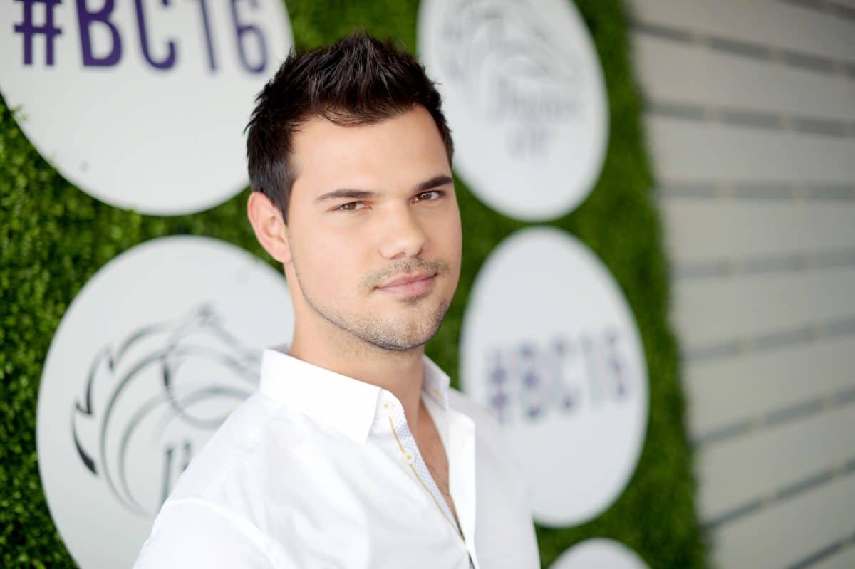 Taylor Lautner: Der „Twilight“-Star hat sich verlobt