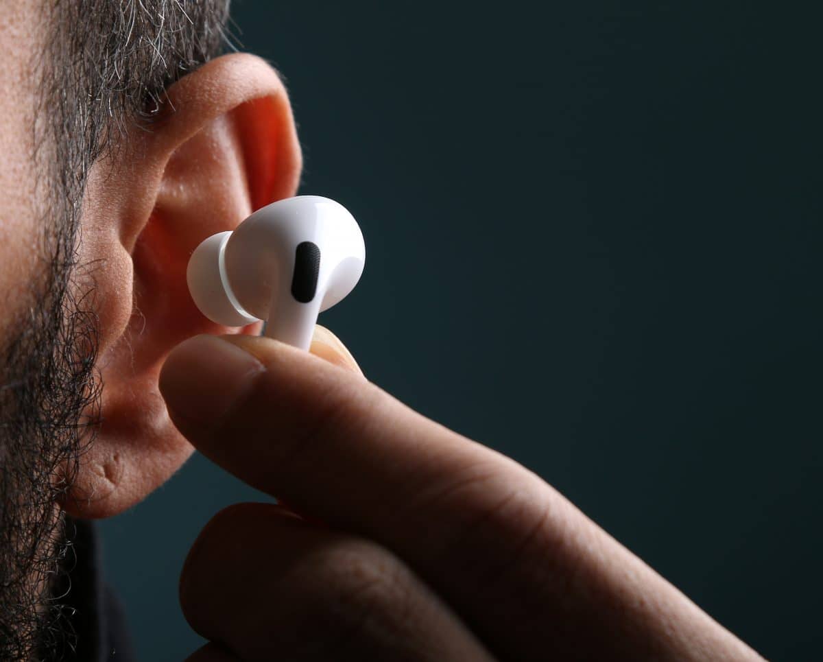 Beim Musik hören: Airpods explodieren im Ohr