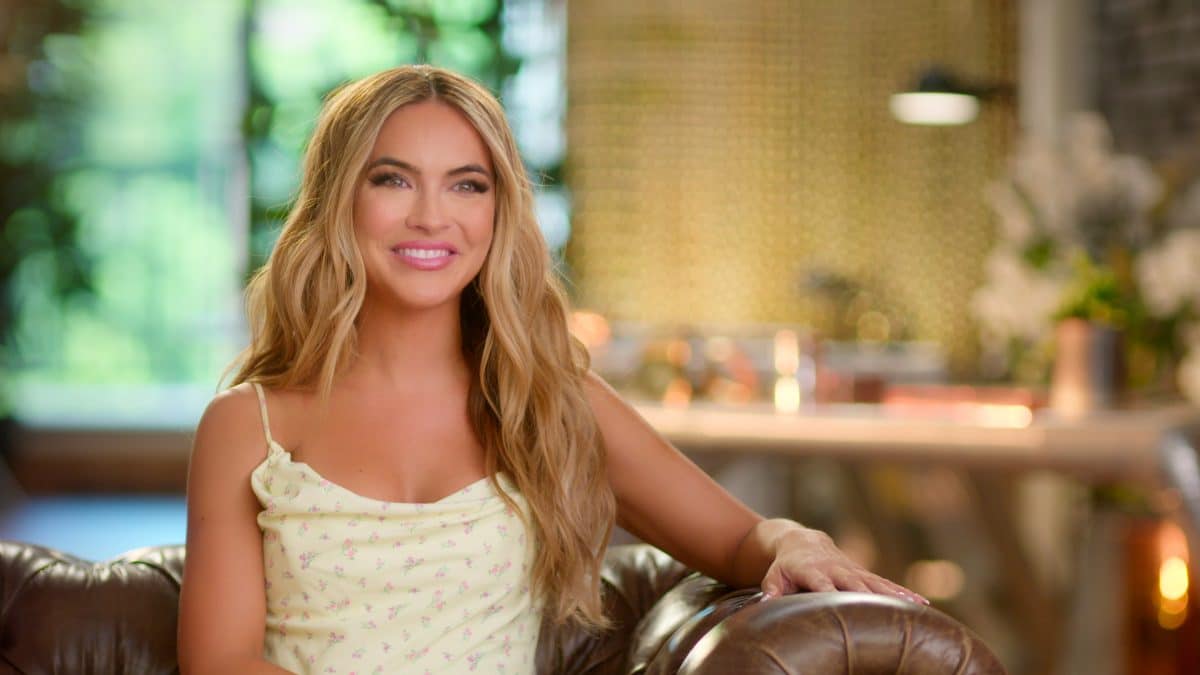 „Selling Sunset“: Chrishell Stause sagt Blind Date Robert Drenk öffentlich die Meinung