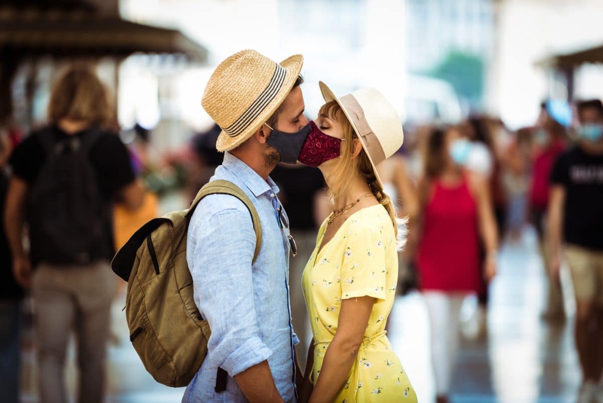 Liebe in Zeiten von Corona: So lernten sich Paare in der Pandemie kennen