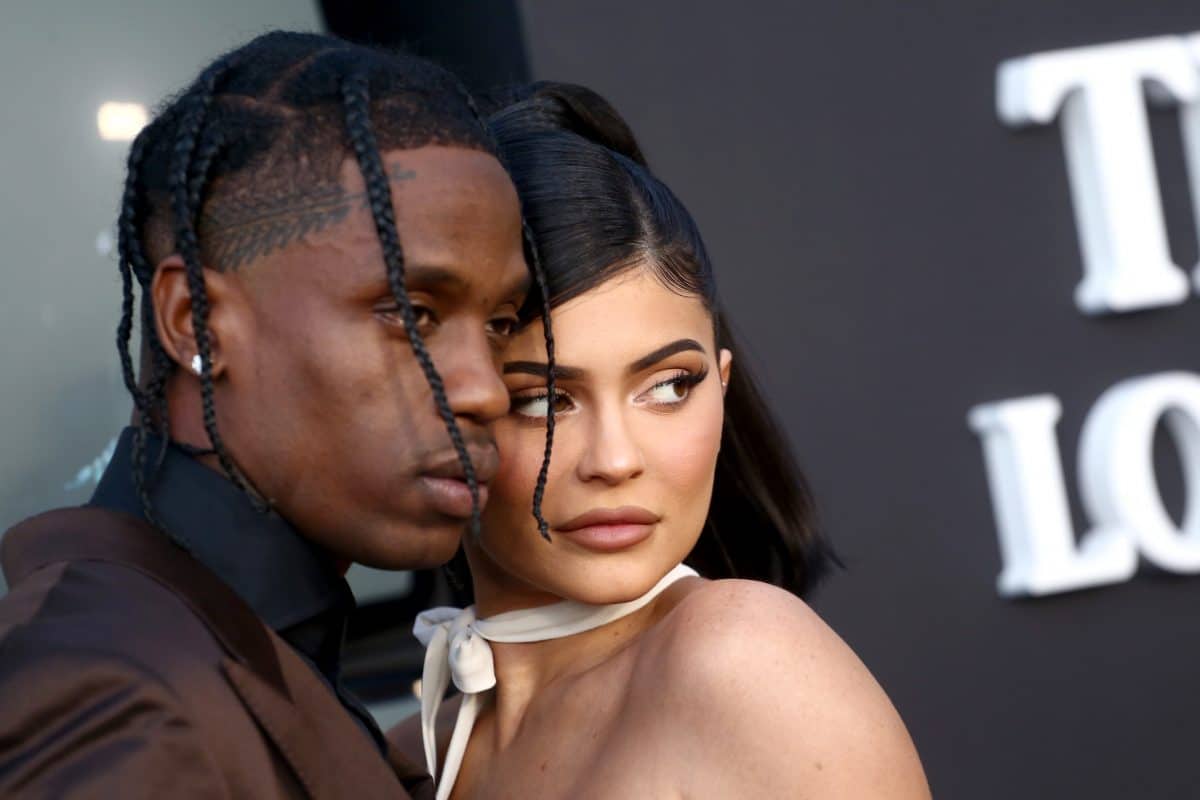 Kylie Jenner und Travis Scott: Neugeborener Sohn heißt nicht mehr Wolf Kylie Jenner und Travis Scott: Neugeborener Sohn heißt nicht mehr Wolf