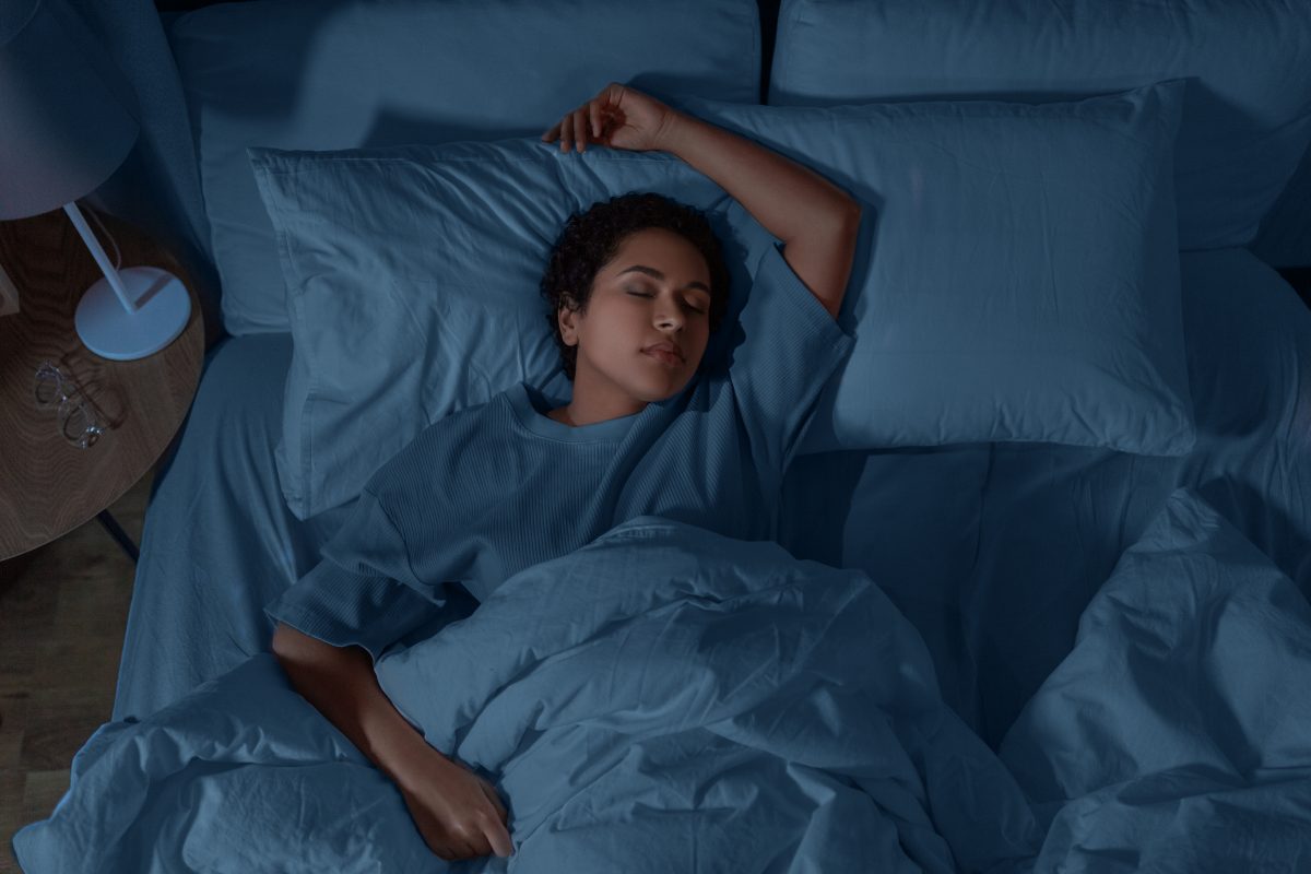 Neue Studie zeigt: Sieben Stunden Schlaf sind ab mittlerem Alter ideal