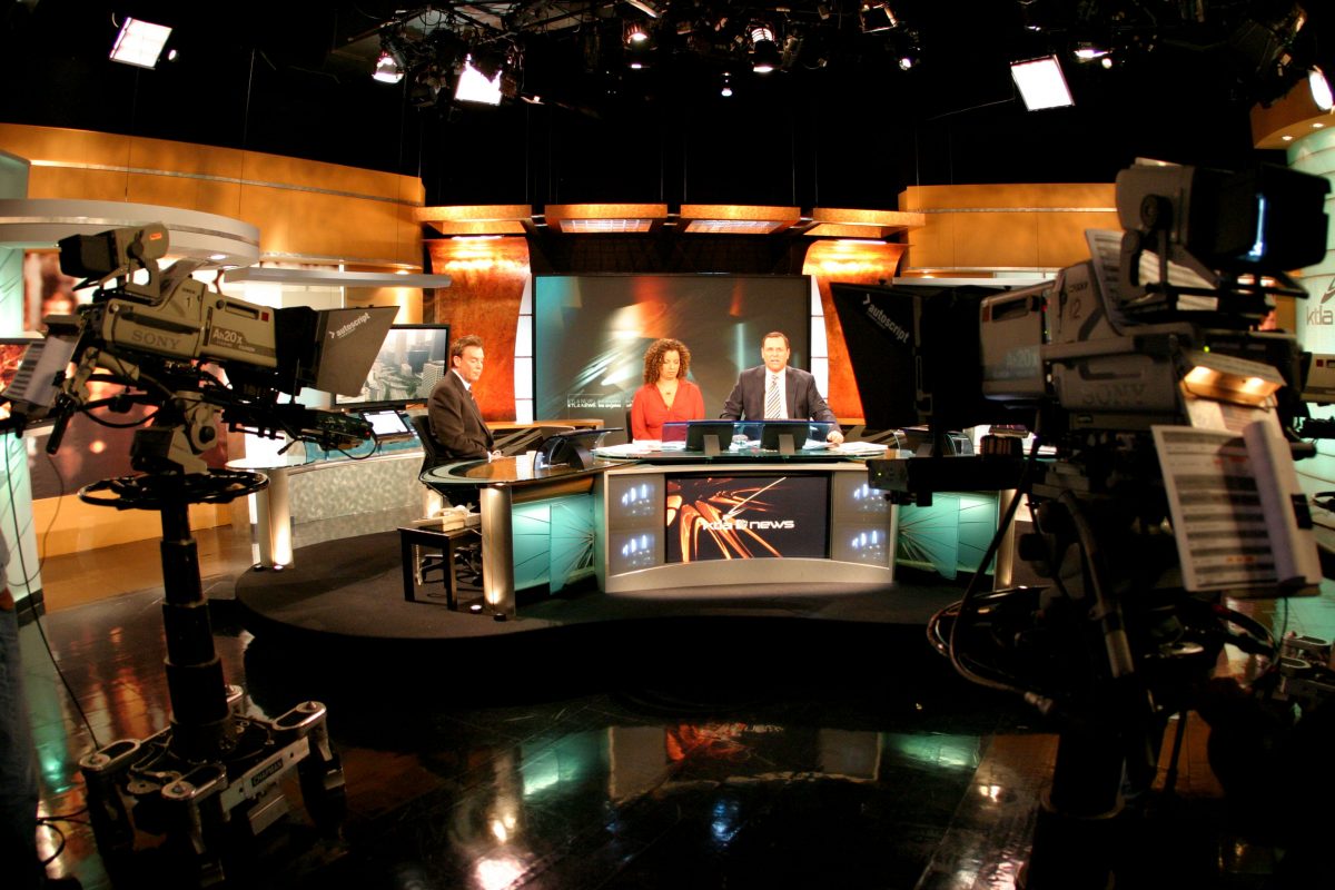 Nachrichtensprecherin erleidet im Live-TV einen Schlaganfall