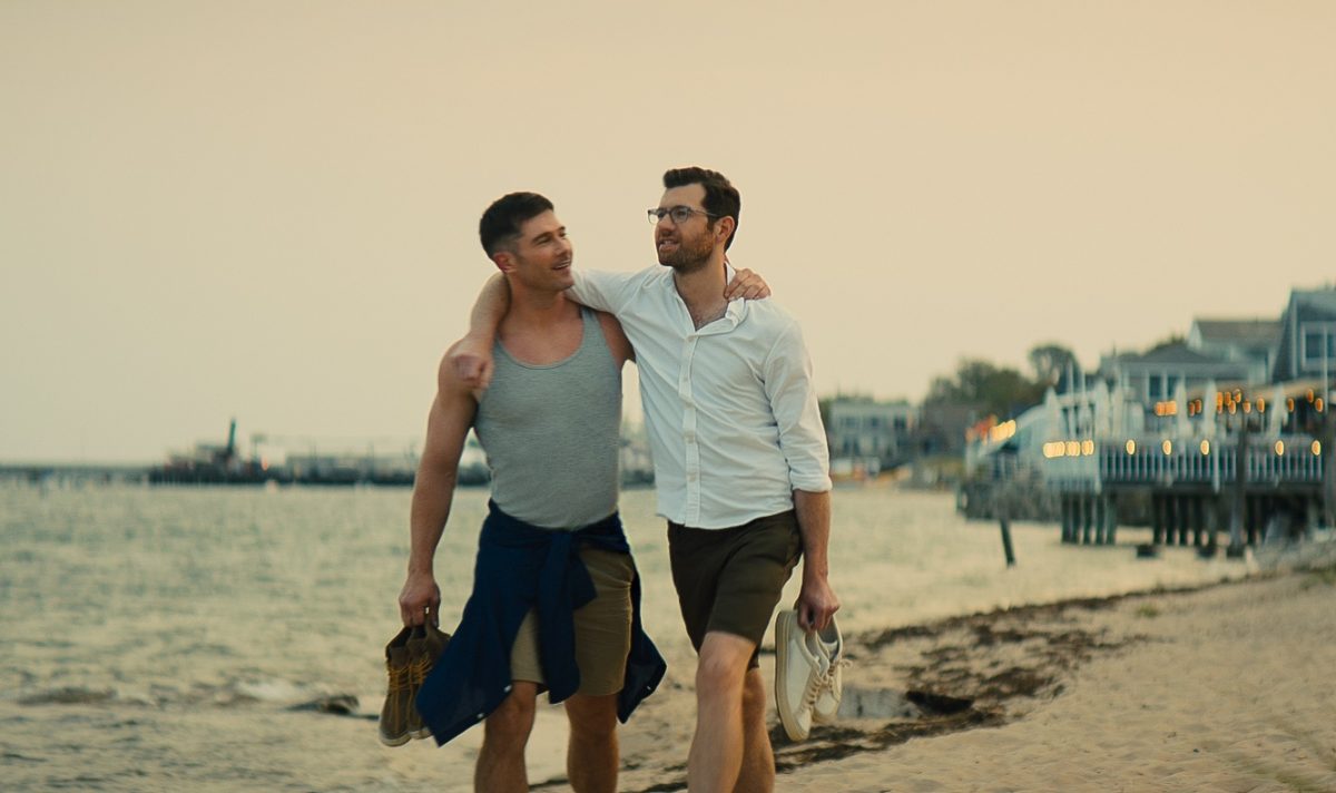 Die erste gay Rom-Com „Bros“ hat eine überraschende Botschaft: „Love is not Love“