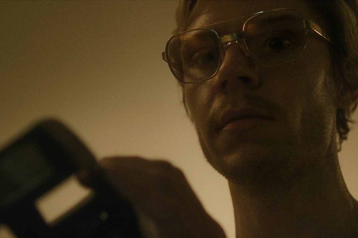 „Jeffrey Dahmer Polaroid“: Neue TikTok-Challenge verstört das Netz 