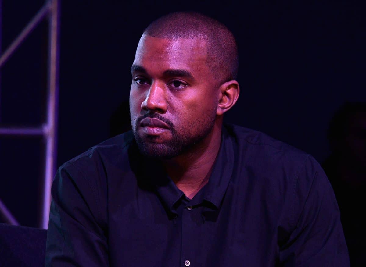 Die Familie von George Floyd verklagt Kanye West auf 250 Millionen Dollar