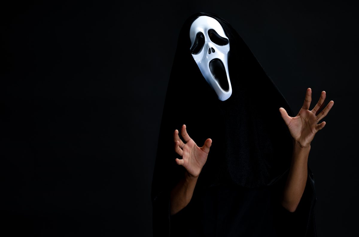 Kita-Mitarbeiterin jagt Kinder mit „Scream“-Maske und wird entlassen