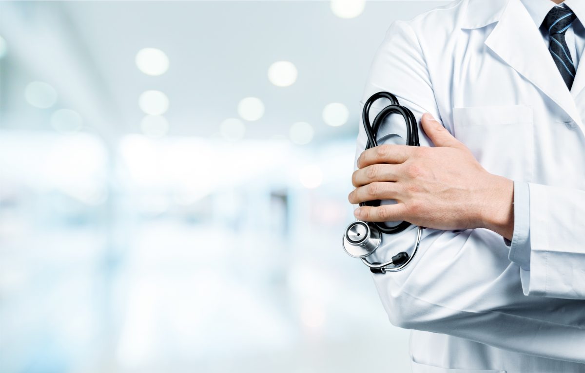 17-jähriger Spanier gibt sich als Arzt aus und behandelt Patienten 17-jähriger Spanier gibt sich als Arzt aus und behandelt Patienten