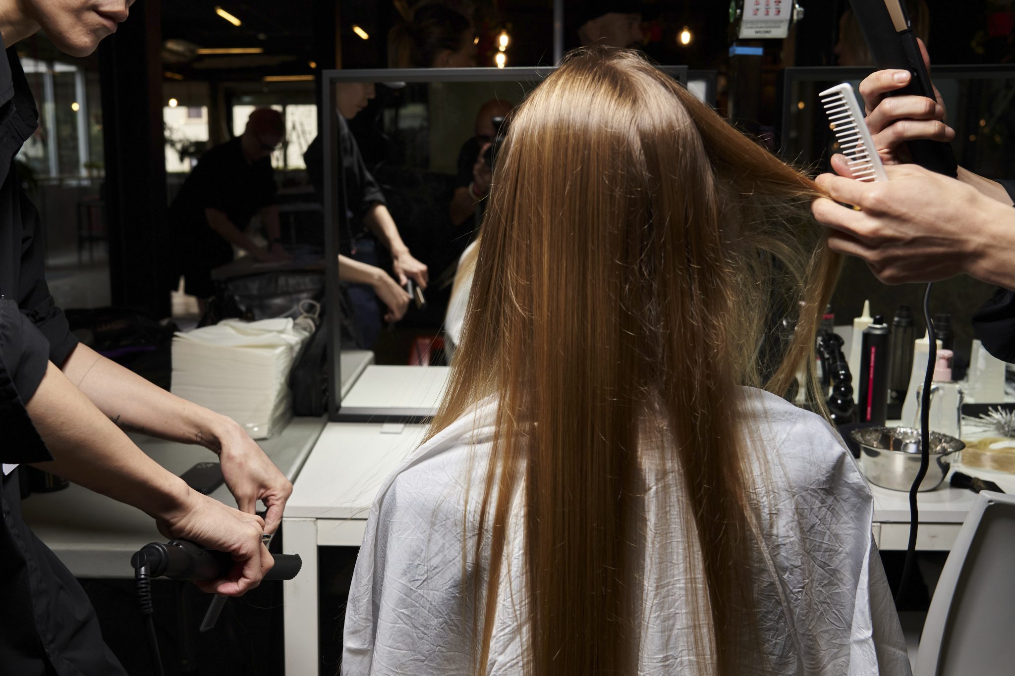 StrumpfhosenHack So bleiben eure Haare nach dem Glätten tagelang glatt