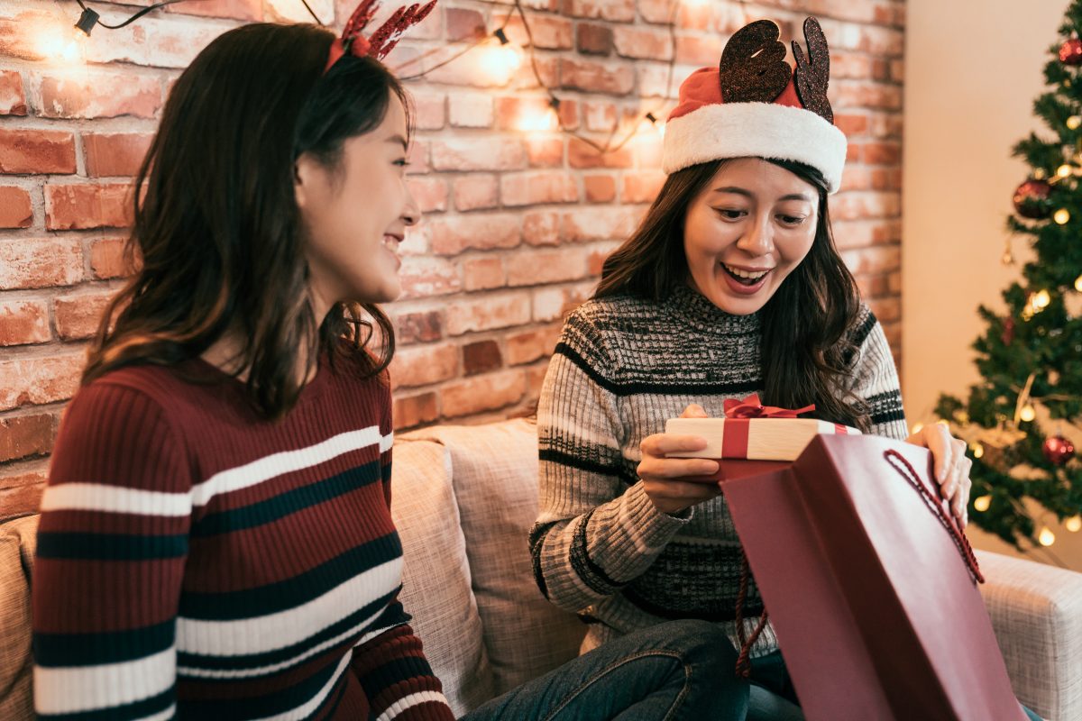 Über diese Weihnachtsgeschenke freut sich deine BFF garantiert