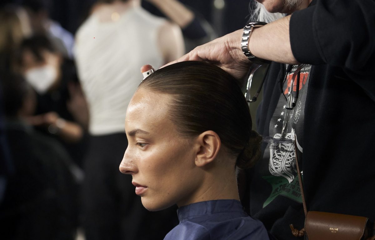 Der „Slicked-Back Bun“ ist DIE Trendfrisur der New York Fashion Week