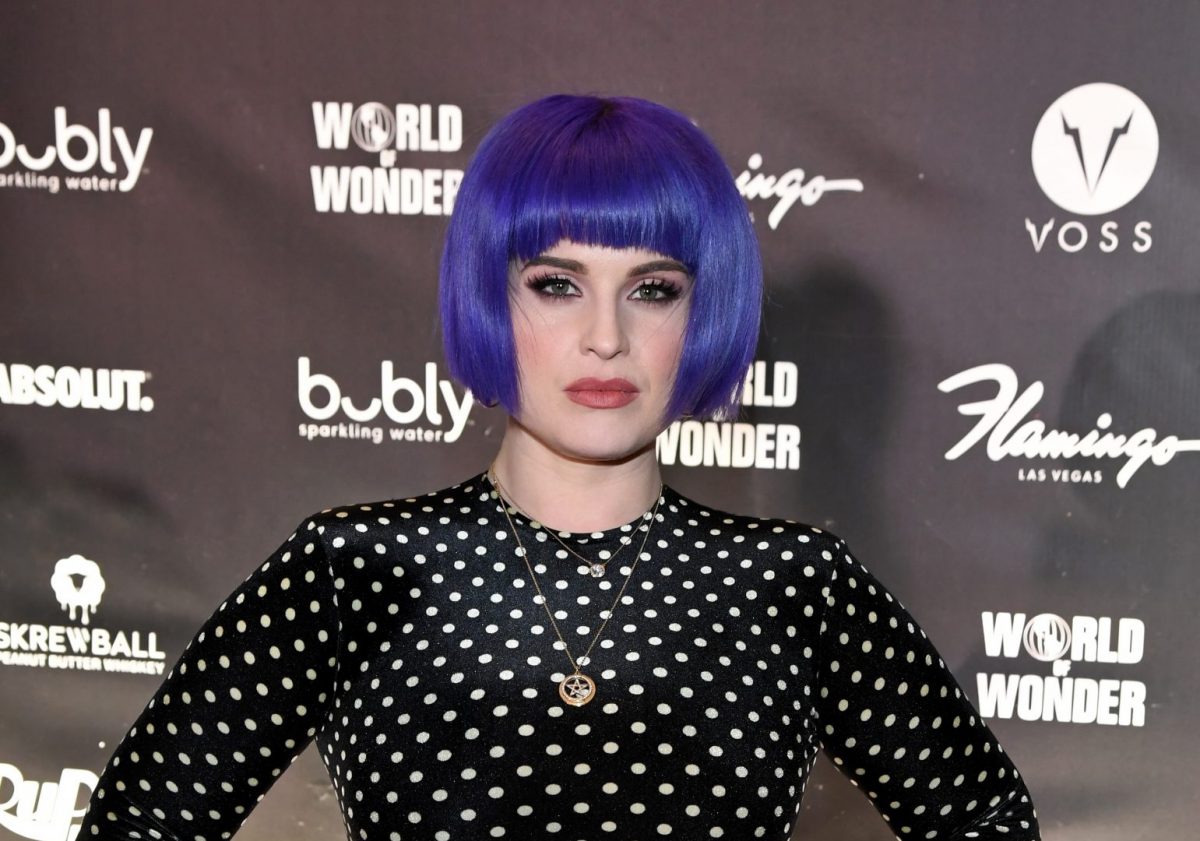 Kelly Osbourne teilt erstes Foto mit Baby auf Instagram